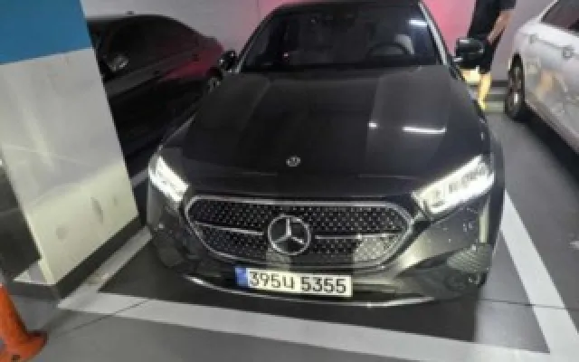 무쏘칸 중고차 E-클래스 W214 E200 매물 사진 8 - 2024/07 18,368km